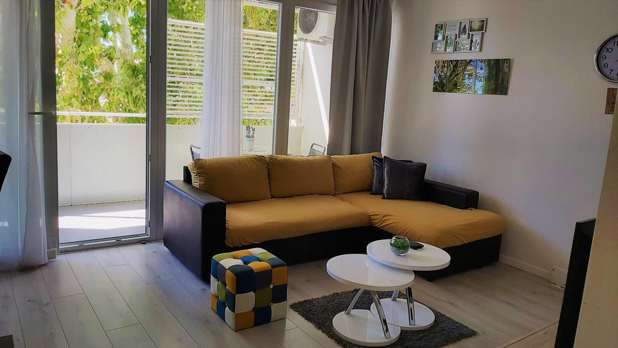 Apartment Punta 오미스 외부 사진