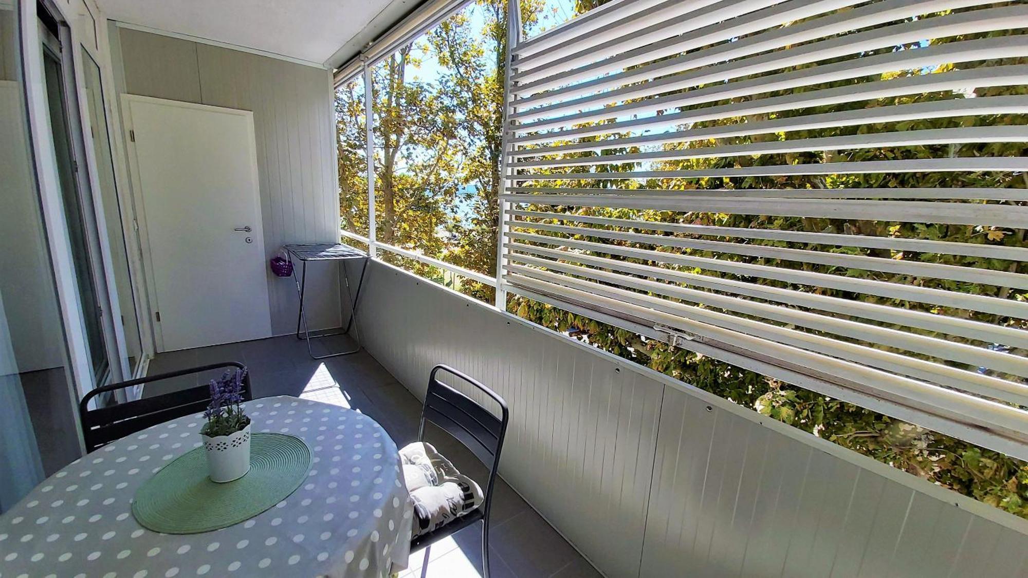 Apartment Punta 오미스 외부 사진