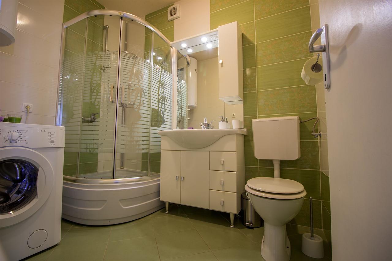 Apartment Punta 오미스 외부 사진